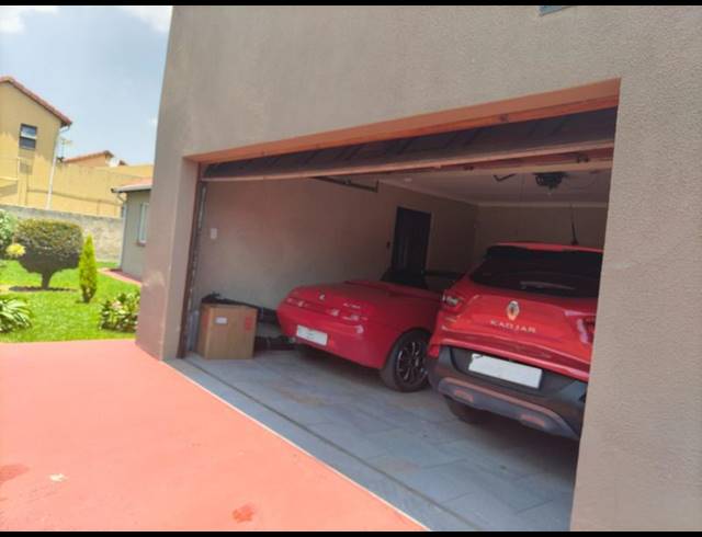 4 BEDROOM HOUSE FOR SALE IN XAVIER REEF ESTATES